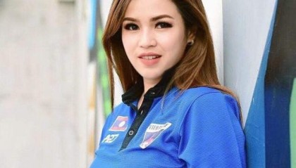 6886体育-创老挝历史 美女足球老板“万人迷”重奖U23队【图】