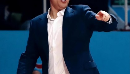 山西男篮84-97不敌宁波，要严厉批评的，不光是教练，还有球员