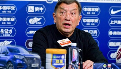 6886-揭秘沧州首胜：萨布利奇拒绝焦虑 用自信制造冷门