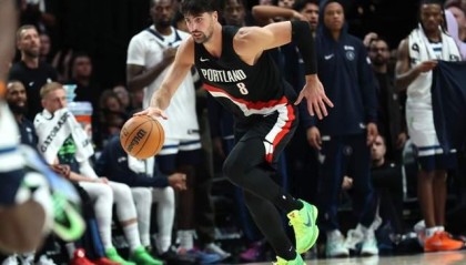 8868体育-灰熊vs开拓者前瞻：阿夫迪亚有望复出，开拓者力争终结连败